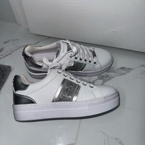 Nine West Nine West Women's Gator Platform Casual Lace-Up Sneakers